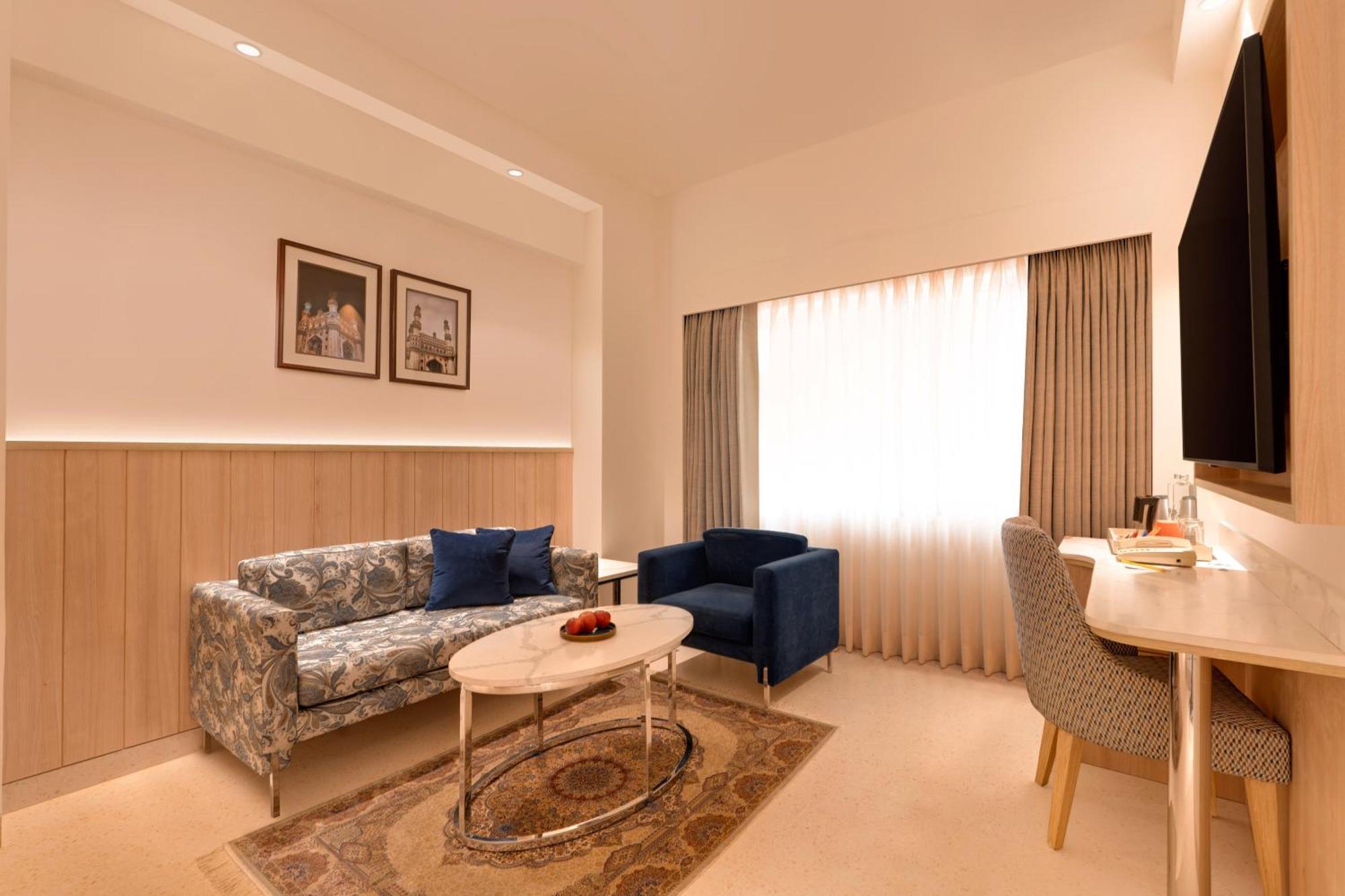Lemon Tree Premier Hitec 5* Hyderabad