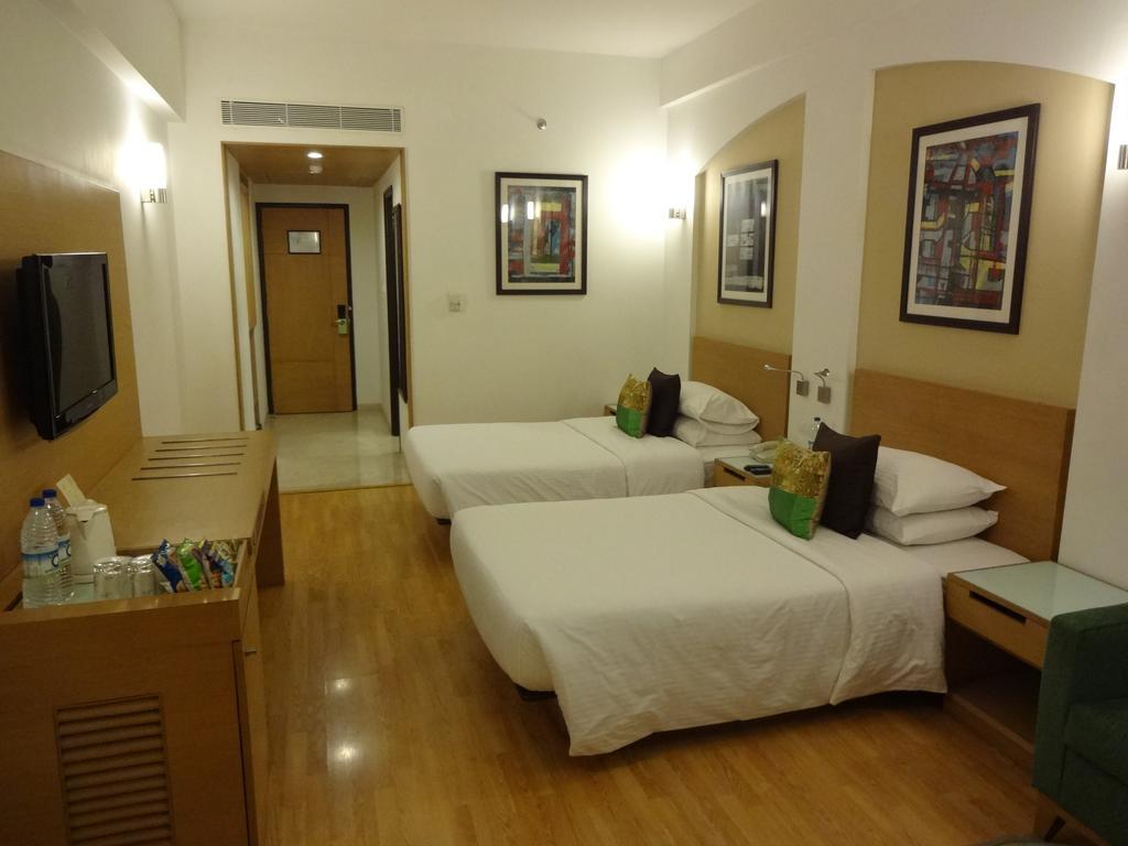 Lemon Tree Premier Hitec 5*